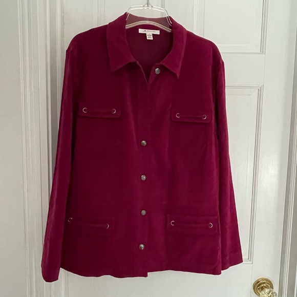 Size 18 cranberry faux suede jacket - Picture 2 of 7